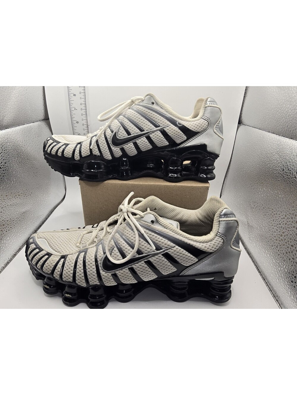 2024 Nike Shox TL – White/Black Women's Size 10.5 Sneakers HQ4049-001